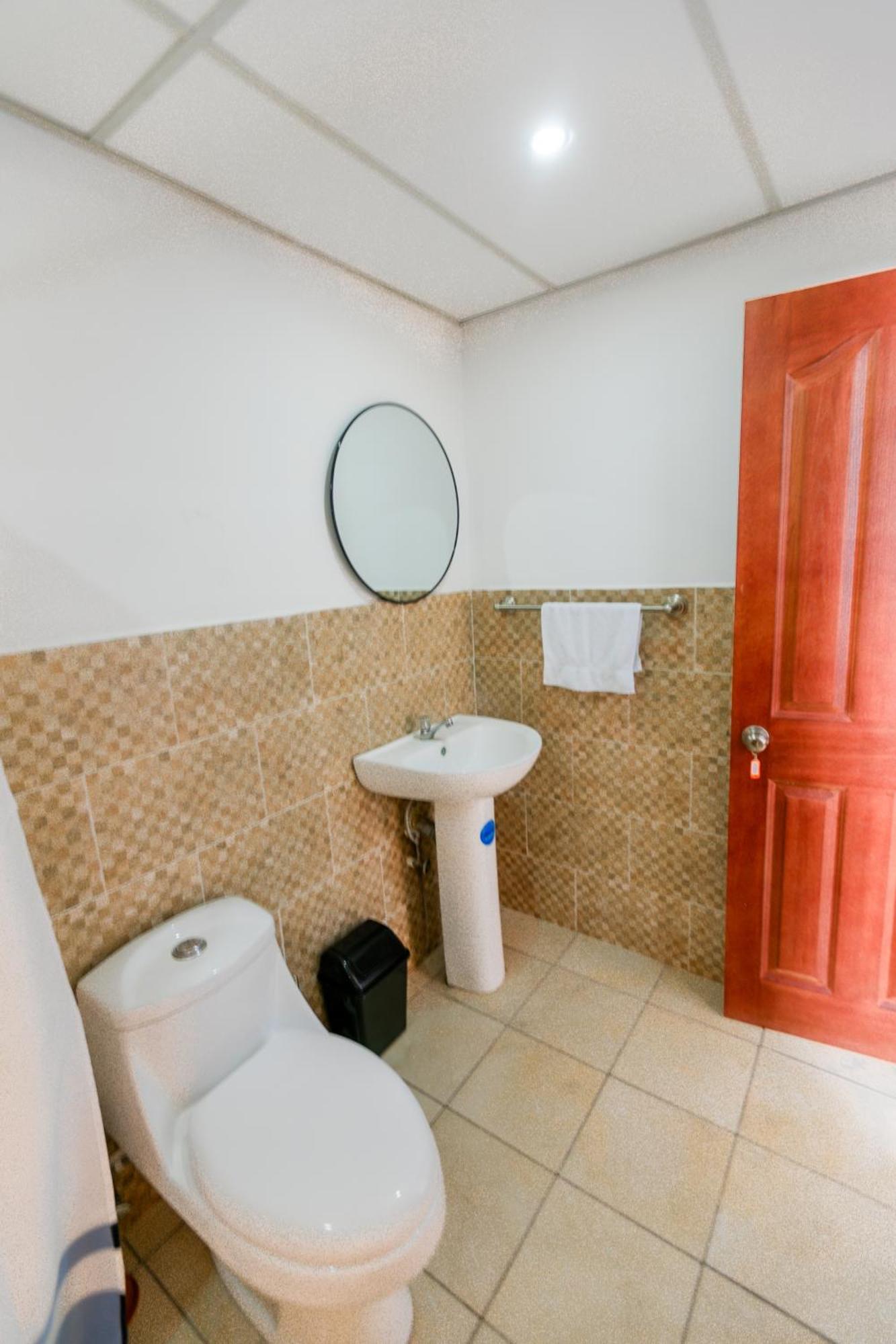 Friendly House Hotel Santa Tecla Exterior foto